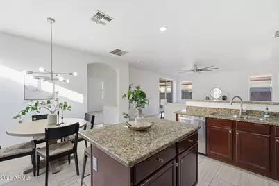 17752 W Tasha Drive, Surprise, AZ 85388 - Photo 15