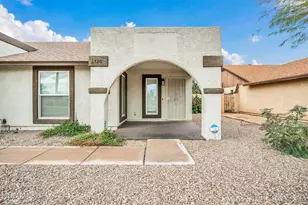 6720 N 71st Ave, Glendale, AZ 85303 - Photo 1