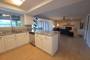 3941 E Cholla St, Phoenix, AZ 85028 - Photo 1