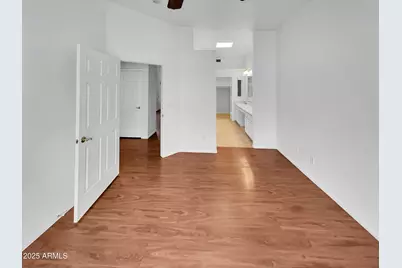 9044 N 47th Court, Glendale, AZ 85302 - Photo 17