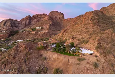 5500 N Dromedary Road, Phoenix, AZ 85018 - Photo 1