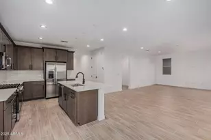 8722 S 170th Ave, Goodyear, AZ 85338 - Photo 3