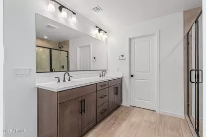 8722 S 170th Avenue, Goodyear, AZ 85338 - Photo 17