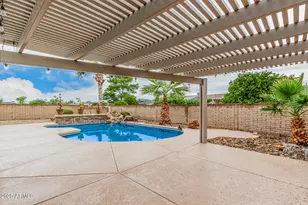 9842 W Royal Oak Rd, Sun City, AZ 85351 - Photo 33