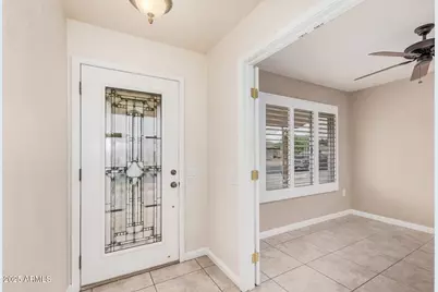 9842 W Royal Oak Road, Sun City, AZ 85351 - Photo 5