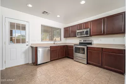 3078 S 258th Avenue, Buckeye, AZ 85326 - Photo 7