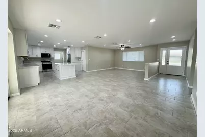 2329 E Enrose Street, Mesa, AZ 85213 - Photo 5