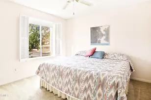 911 W Gleneagles Dr, Phoenix, AZ 85023 - Photo 27