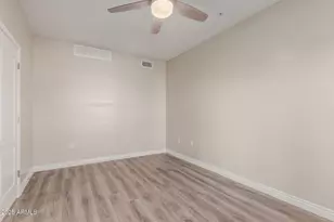 2425 W Bronco Butte Trl, Phoenix, AZ 85085 - Photo 47