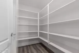 2425 W Bronco Butte Trl, Phoenix, AZ 85085 - Photo 37