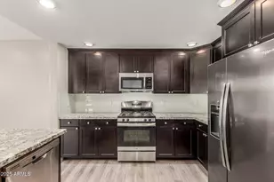 2425 W Bronco Butte Trl, Phoenix, AZ 85085 - Photo 39