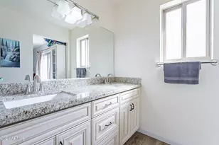 4353 E Pearce Rd, Phoenix, AZ 85044 - Photo 29