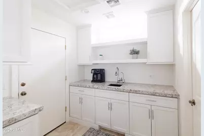 11410 E Bellflower Court, Chandler, AZ 85249 - Photo 17