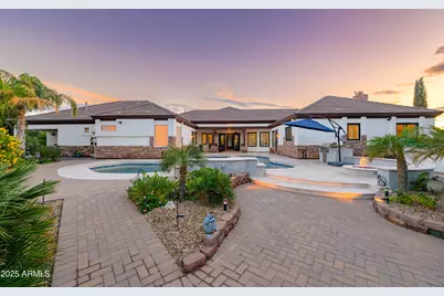 11410 E Bellflower Court, Chandler, AZ 85249 - Photo 5