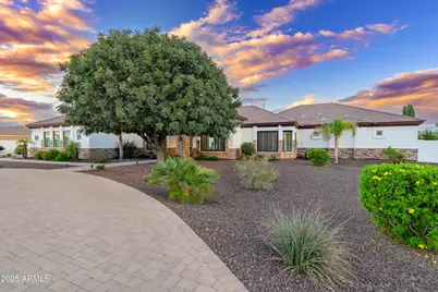 11410 E Bellflower Court, Chandler, AZ 85249 - Photo 3