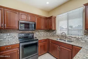 17061 W Halifax Ln, Surprise, AZ 85374 - Photo 13