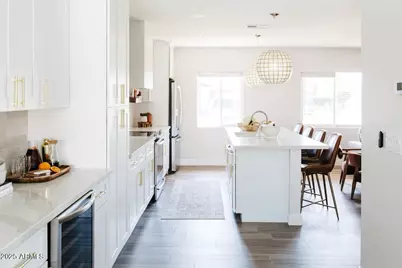 8316 E Edgemont Avenue, Scottsdale, AZ 85257 - Photo 7