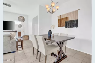 2929 N 37th Street #Apt 10, Phoenix, AZ 85018 - Photo 5