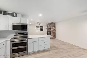 3478 E Sharon Dr, Phoenix, AZ 85032 - Photo 13