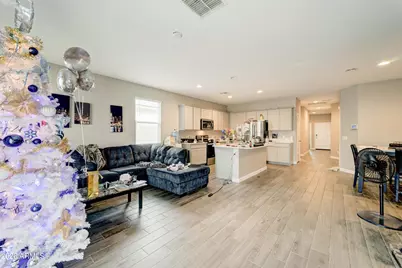 24074 W Zak Road, Buckeye, AZ 85326 - Photo 9