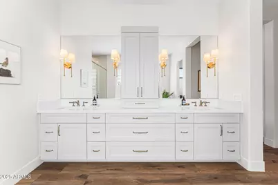 7426 E Forest Trail Circle, Mesa, AZ 85207 - Photo 11