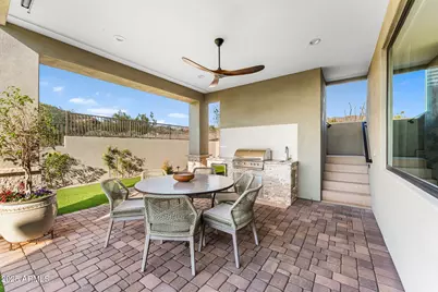 7426 E Forest Trail Circle, Mesa, AZ 85207 - Photo 9