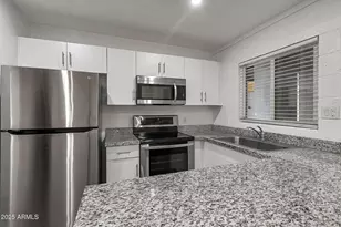 622 N 9th Ave, Phoenix, AZ 85007 - Photo 9