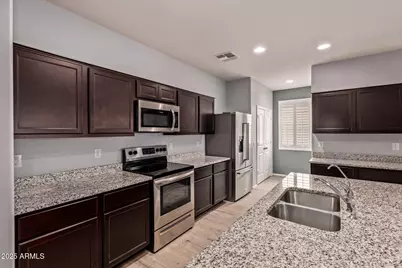 10623 E Sunflower Court, Florence, AZ 85132 - Photo 11