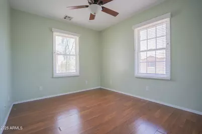 5616 S 21st Place, Phoenix, AZ 85040 - Photo 15