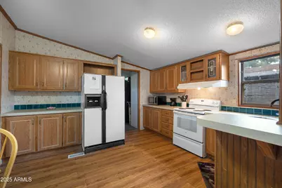 1802 E Campo Bello Drive #117, Phoenix, AZ 85022 - Photo 3