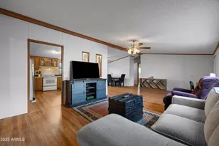 1802 E Campo Bello Dr, Phoenix, AZ 85022 - Photo 5