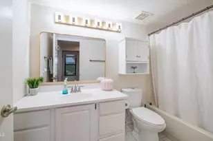 1910 E Sunburst Ln, Tempe, AZ 85284 - Photo 25