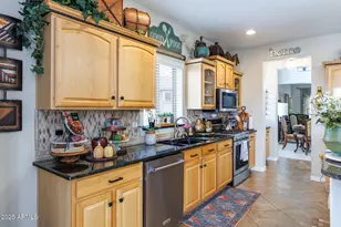 1777 N Westfall Ln, Casa Grande, AZ 85122 - Photo 21