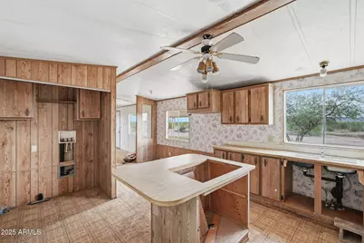 9156 S Thornton Road, Casa Grande, AZ 85193 - Photo 9