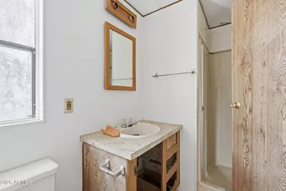 9156 S Thornton Road, Casa Grande, AZ 85193 - Photo 13