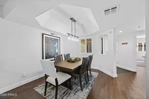 5104 N 32nd St, Phoenix, AZ 85018 - Photo 9