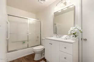 928 E La Jolla Dr, Tempe, AZ 85282 - Photo 15