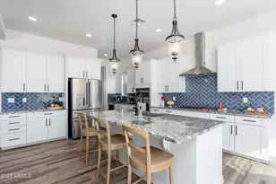 13833 W Bloomington St, Litchfield Park, AZ 85340 - Photo 17