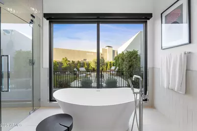 6913 N Joshua Tree Court, Paradise Valley, AZ 85253 - Photo 25