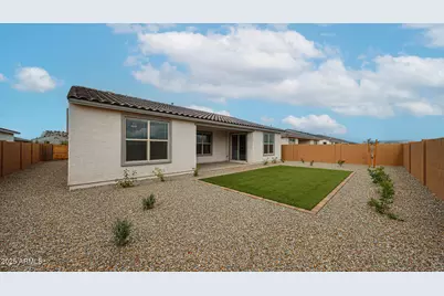 25095 N 171st Avenue, Surprise, AZ 85387 - Photo 19