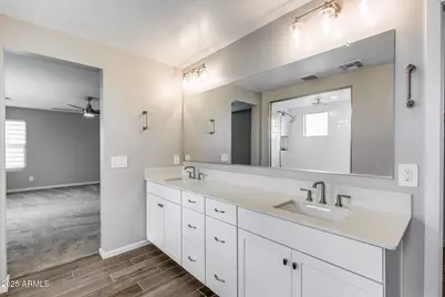 17635 W Red Fox Road W, Surprise, AZ 85387 - Photo 35