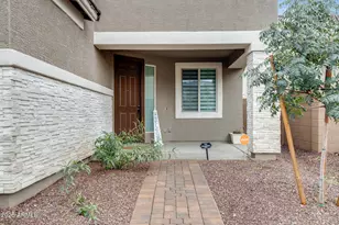 17635 W Red Fox Road W, Surprise, AZ 85387 - Photo 9