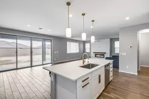 17635 W Red Fox Road W, Surprise, AZ 85387 - Photo 19