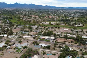 10830 N Miller Rd, Scottsdale, AZ 85260 - Photo 3