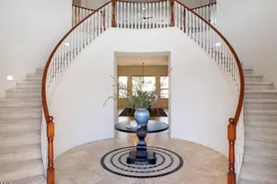 22220 N 36th St, Phoenix, AZ 85050 - Photo 3