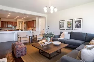 22220 N 36th St, Phoenix, AZ 85050 - Photo 7