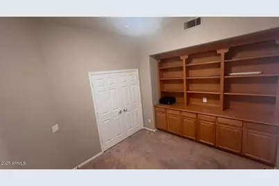 16924 W Northampton Road, Surprise, AZ 85374 - Photo 15