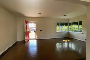 538 W Holly Street W, Phoenix, AZ 85003 - Photo 3