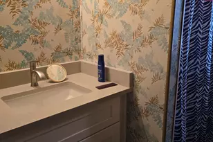 6942 W Olive Ave, Peoria, AZ 85345 - Photo 5