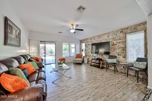 17648 W Voltaire St, Surprise, AZ 85388 - Photo 7